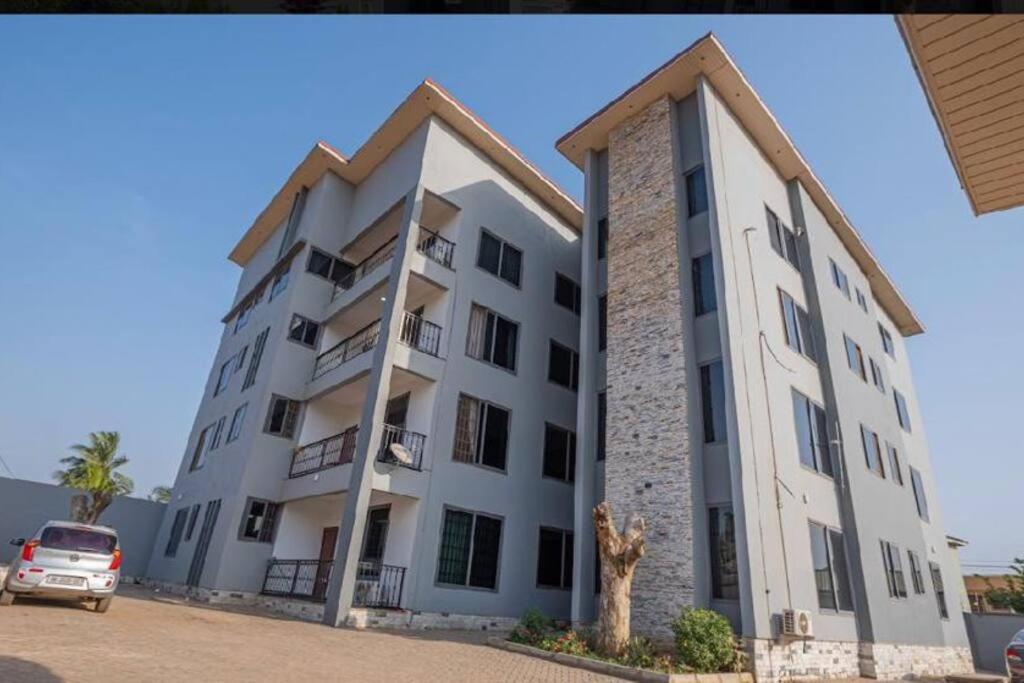 Cozy Penthouse ,Accra Ghana Owuraman Εξωτερικό φωτογραφία