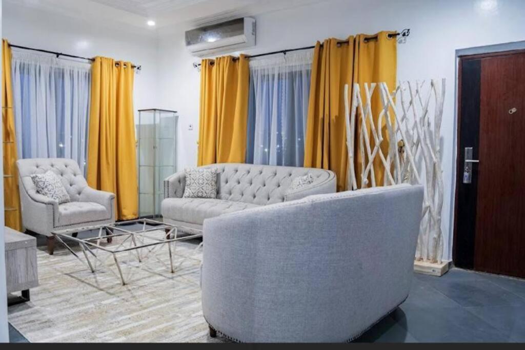 Cozy Penthouse ,Accra Ghana Owuraman Εξωτερικό φωτογραφία