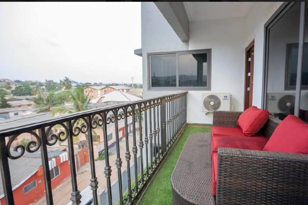 Cozy Penthouse ,Accra Ghana Owuraman Εξωτερικό φωτογραφία